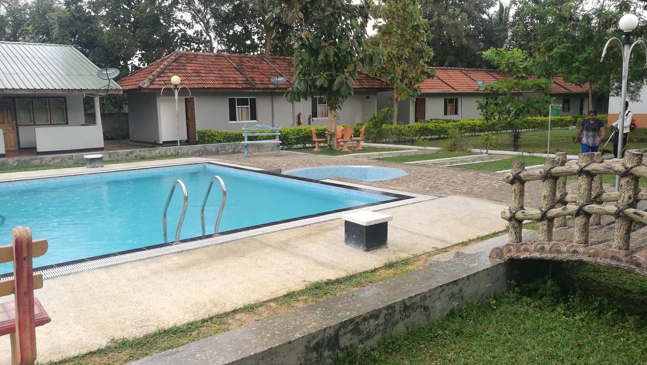 Friends Paradise Kilinochchi Экстерьер фото
